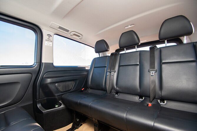 Rhodes Private Transfer from Airport and Port to Hotels - What makes this transfer service stand out?