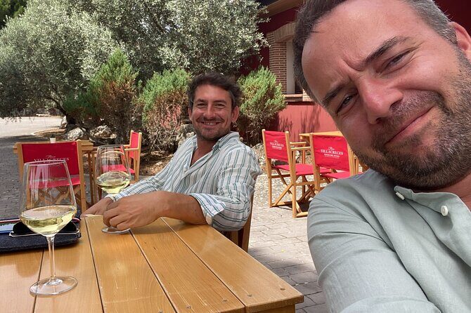 Ribera del Duero Tour: Three Wineries & Lunch from Madrid