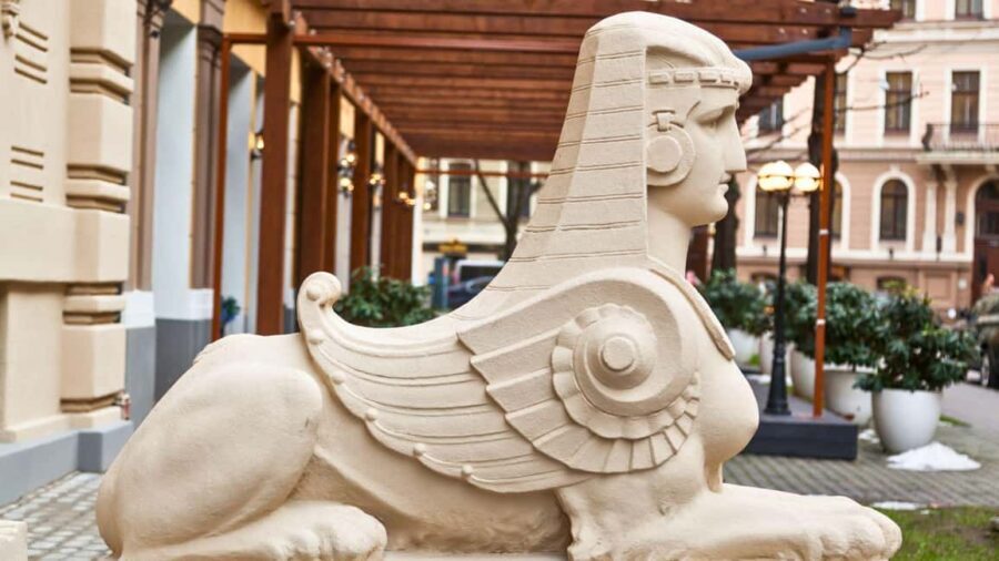 Riga: Art Nouveau Walking Tour with Welcome Drink - The Charm of Riga’s Old Town and Beyond