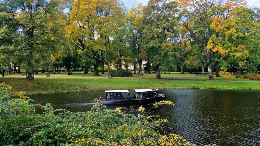Riga: Canal Boat Tour with Drink & Old Town Audio Tour - The Experience on the Water