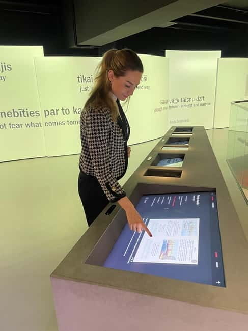 Riga: Old Town Guided Tour & Occupation Museum Entry - Deepening Your Understanding at the Occupation Museum