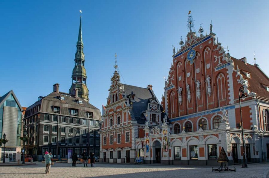 Riga: Old Town Walking Tour in a Small Group or Private - What to Expect During the Tour