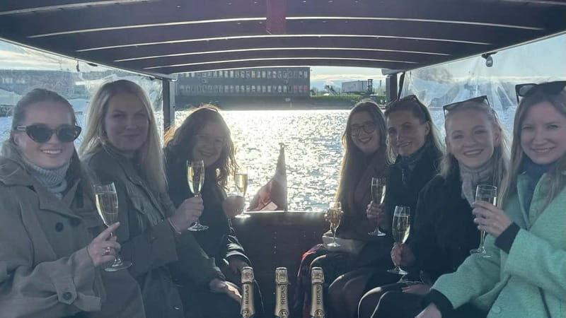 Riga: Private Boat Tour with Sparkling Wine - The Itinerary in Detail