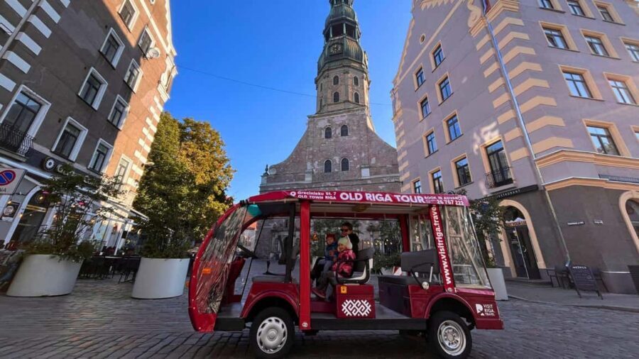 Riga: Private Old Town E-Bus Tour with Audio Guide - Who Will Love This Tour?