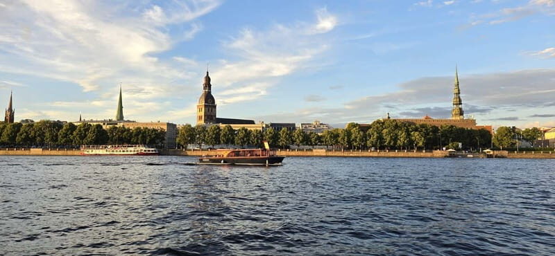 Riga: Private VIP Boat Tour on the Daugava River - The Logistics