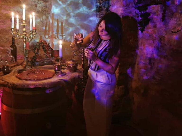 Riga Private Yacht Tour Medieval Banquet and Wine Tasting - What Travelers Say