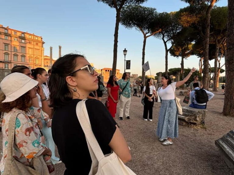 Roamin Around Rome Guided Tour - The Experience of a Night Tour
