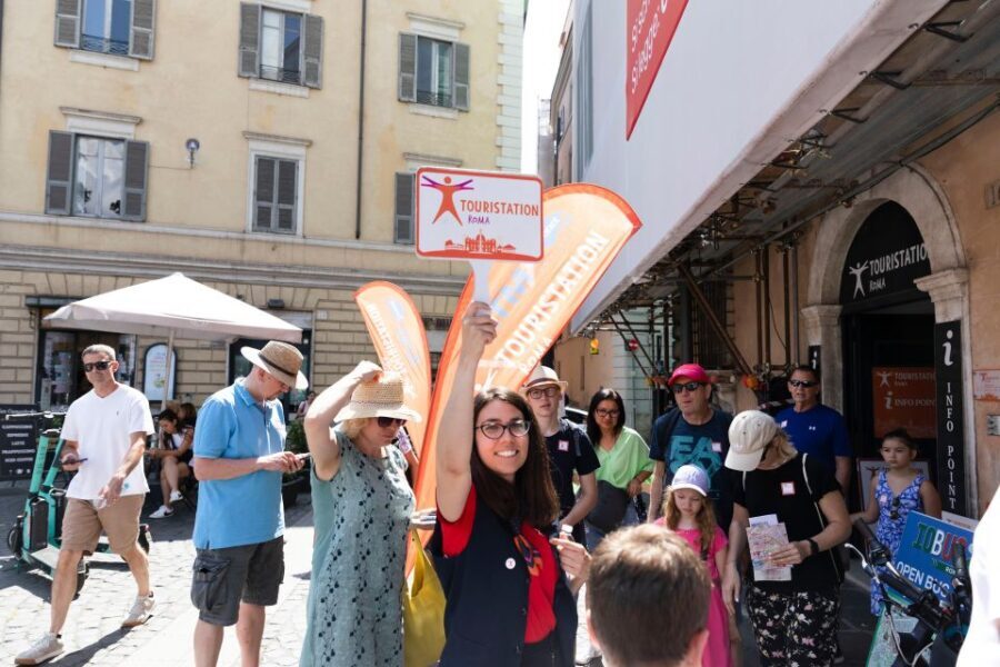 Roman Forum English Guided Tour and the Roman Domus of Celio - Exploring the Roman Forum with a Guide