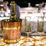 Romantic Deluxe Lunch or Dinner in Oia with VIP Private Transportation - Authentic Opinions from Past Guests