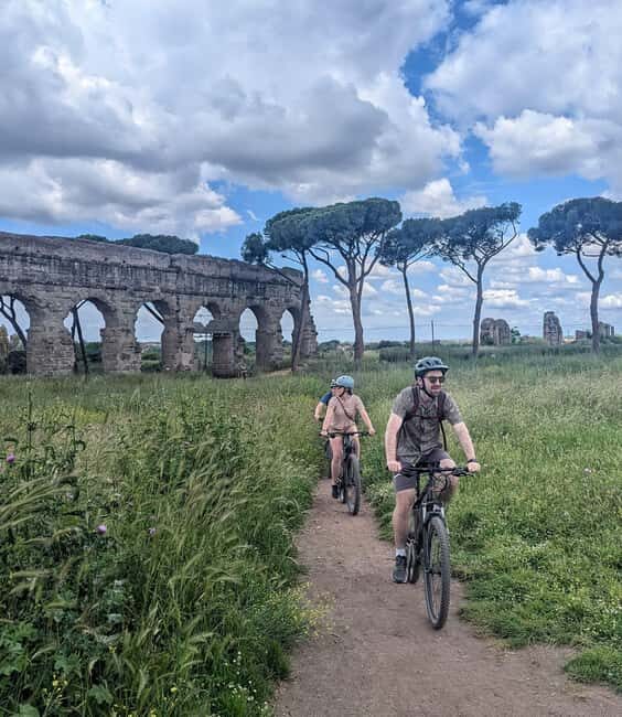 Rome: Appian Way E-Bike 4.5h W/Private Transfer-Skip Traffic - Exploring the Appian Way and Surroundings