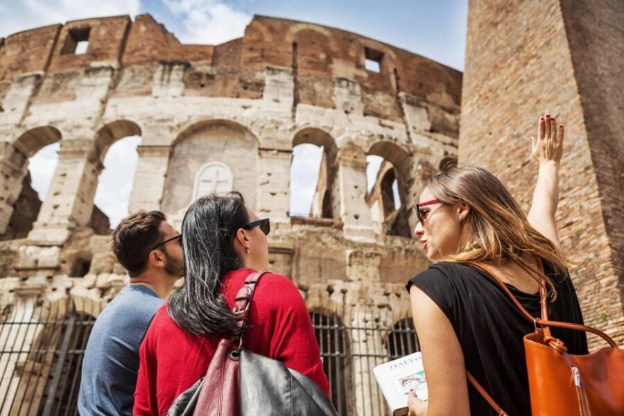 Rome: Best of Colosseum and Roman Forum Guided Tour - Tour Itinerary in Detail