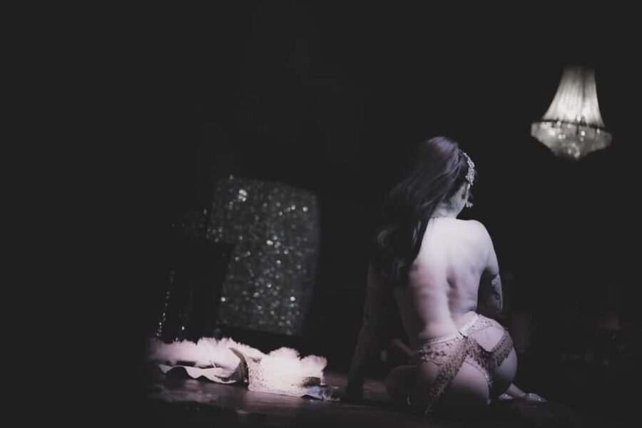 Rome: Cabaret Burlesque Show Experience with Dinner - The Venue and Atmosphere