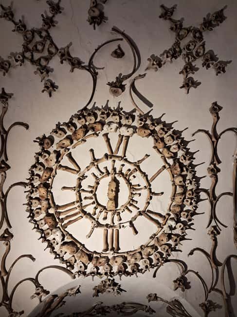 Rome: Capuchin Crypts ticket entrance with audio guide - Practical Tips for Visiting