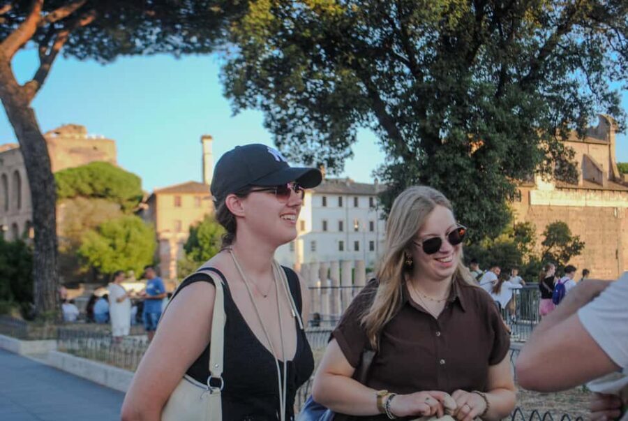 Rome: Colosseum Exterior Walk with Souvenir Video & Photos - A Closer Look at the Experience