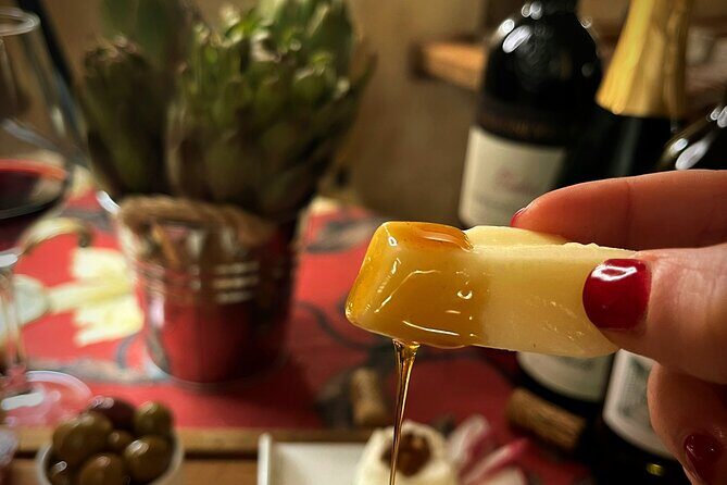 Rome Dinner Food Tasting with Wine Pairing Experience Trastevere - The Setting: An Ancient Roman Cistern