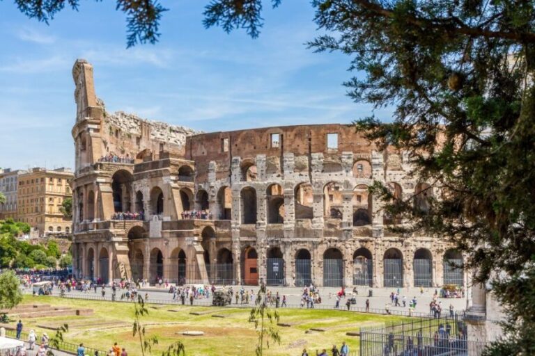 Rome: Guided Colosseum Tour with Arena Entrance - Tour Duration and Group Size