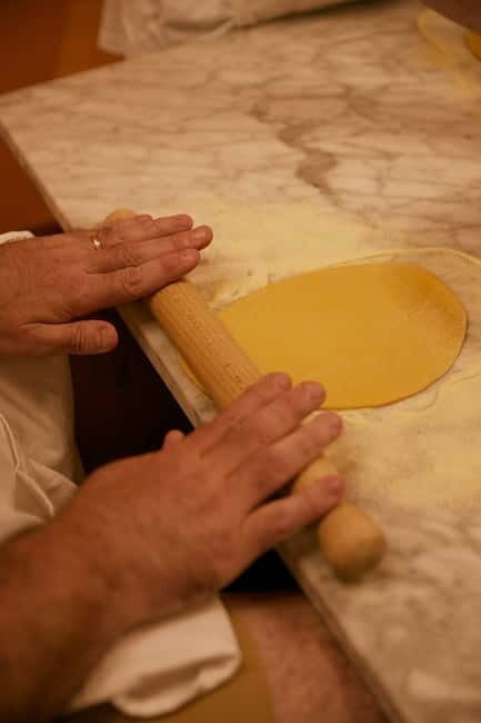 Rome: Hands-On Pasta and Gelato Class in the City Center - Who Should Consider This Experience?