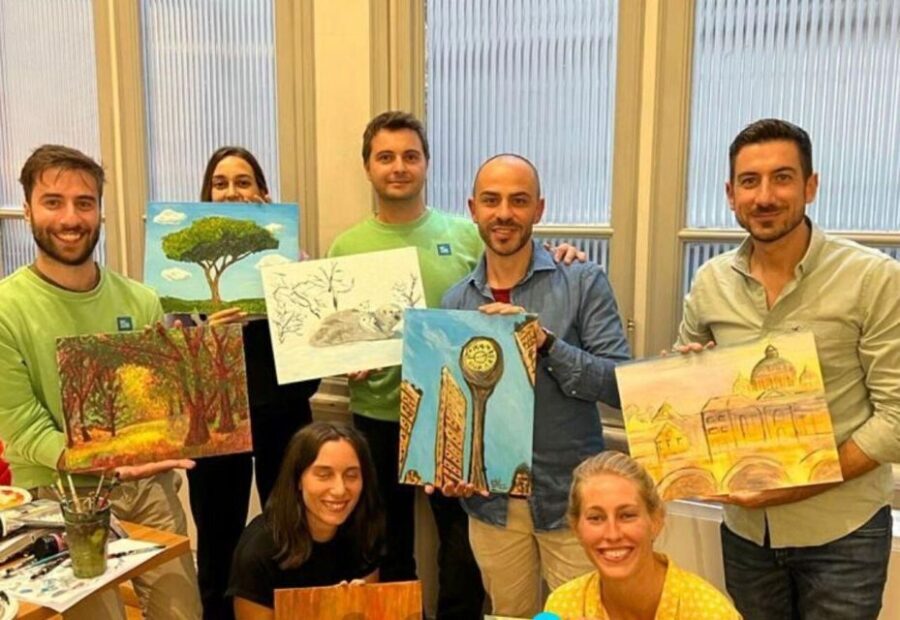 Rome: Paint and Sip Wine class - What You Can Expect from the Rome Paint and Sip Class