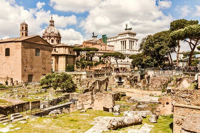 Rome Secrets & Highlights Tours by Locals: Private & Personalized - How is the guide experience?