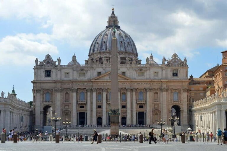 Rome: St. Peters Guided Tour with Optional Dome Climb - Is the Tour Worth the Price?