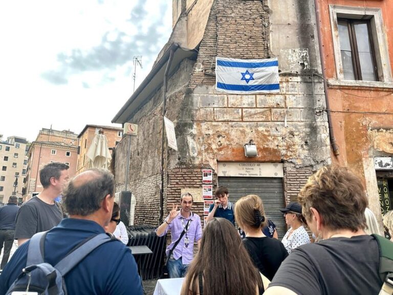 Rome Street Food: Delights at Campo dei Fiori & Ghetto Area - A Detailed Look at Each Stop