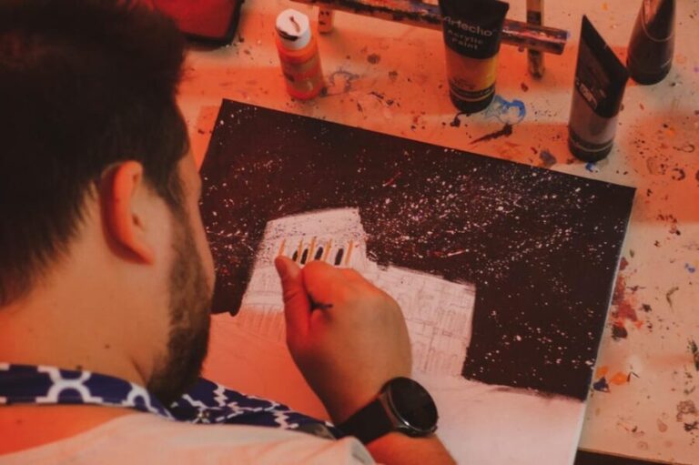 Rome: Tipsy Painting Class with Fine Wine and Arts - Who Will Love This?