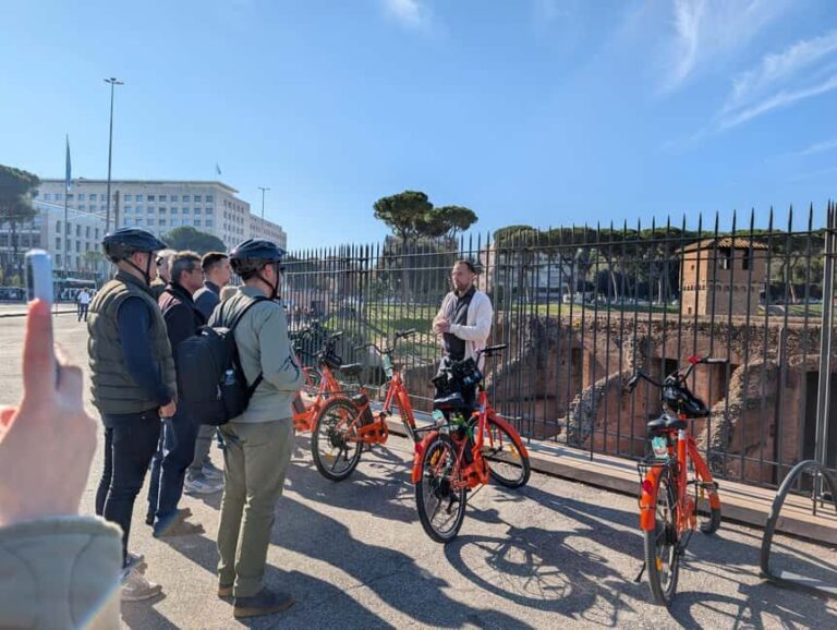 Rome: Top 10 Highlights Guided Tour by Bike or E-Bike - Detailed Breakdown of the Itinerary