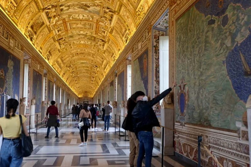 Rome: Vatican Museums & Sistine Chapel Skip-the-Line Tour - The Sistine Chapel — Awe and Detail