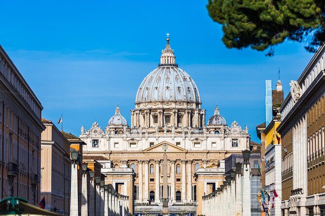 Rome: Vatican Museums & Sistine Chapel Tour - Group Size and Logistics