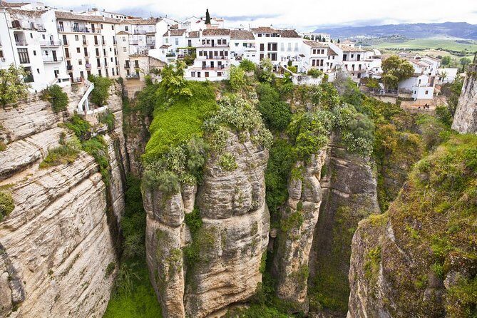 Ronda Historical Walking Tour with Bullring Entrance - Price and Value