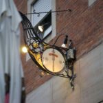 "Rotes Bier" and "Blaue Zipfel". A historical-culinary walk - What Makes the Tasting Special?