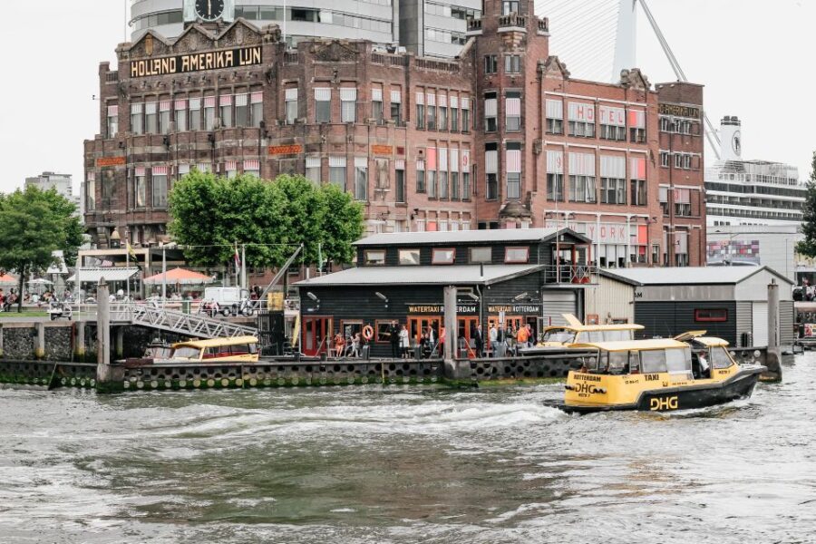 Rotterdam Architecture: Centre and South Bank with watertaxi - FAQ