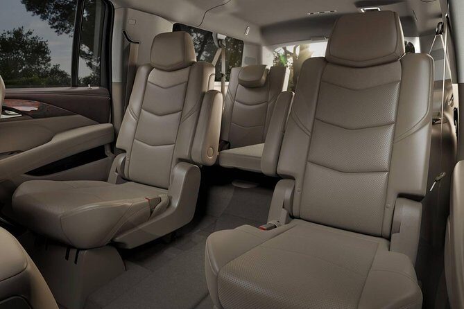 RoundTrip Private Transfer Las Vegas by Luxury SUV Cadillac Escalade up to 5 pax - Who Will Love This Service?