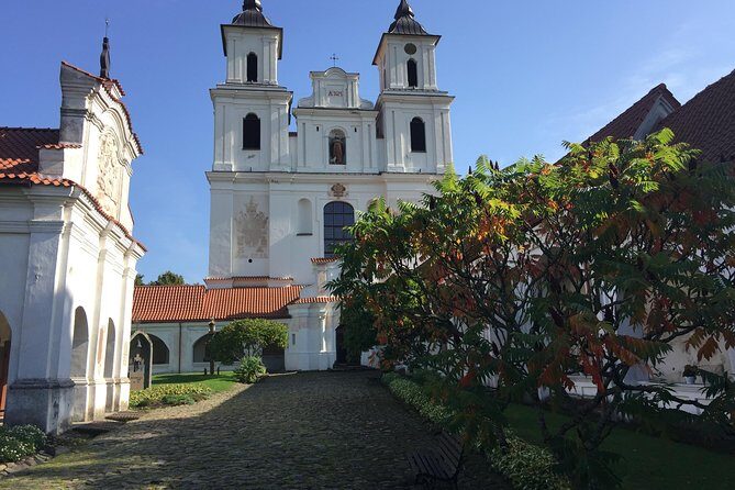 Route of John Paul II: Hill of Crosses, Tytuvenai, Shrine of our Lady of Siluva - The Practical Side: What You Need to Know