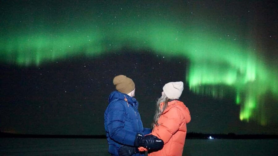 Rovaniemi: Aurora Hunting Photography Tour with Barbeque - The Photography and Guides