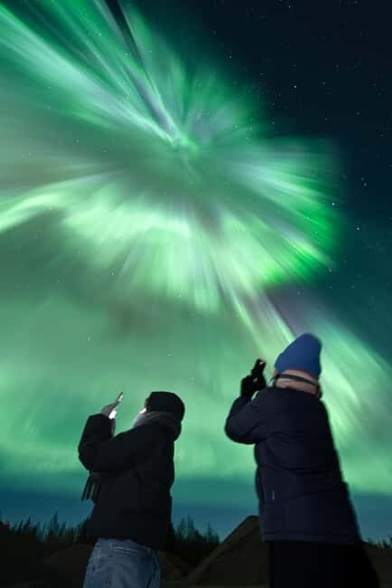 Rovaniemi: Genuine Aurora Hunting with Unlimited Pro Photos - The Experience in Action: Pros and Cons
