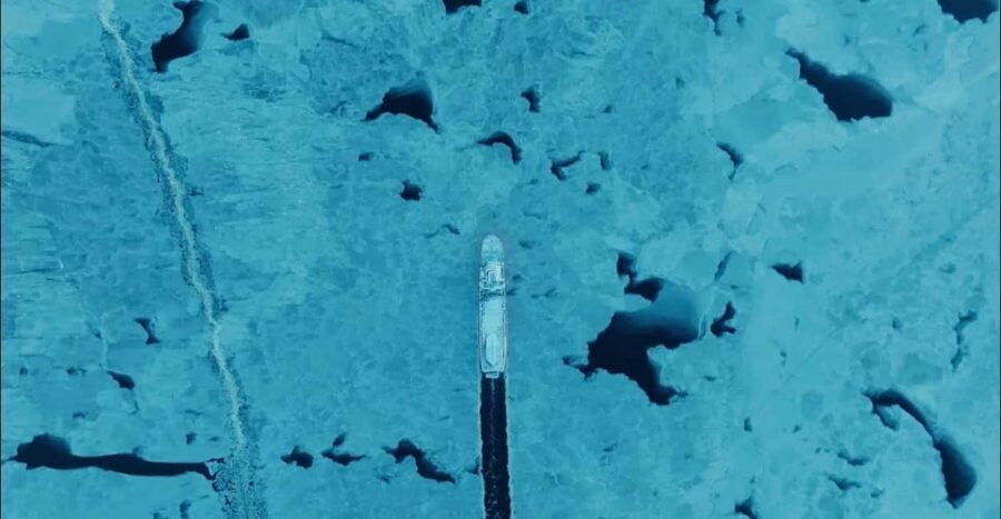 Rovaniemi: Icebreaker Cruise, Lunch, Ice Floating & Transfer - The Experience Duration & Group Size