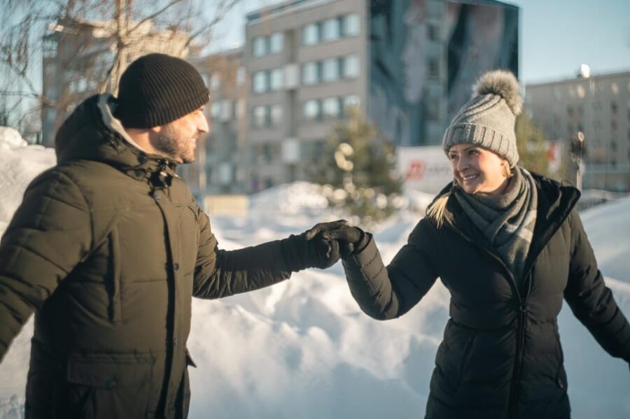 Rovaniemi: Private Ice Skating Photography Session - Skill Level and Comfort