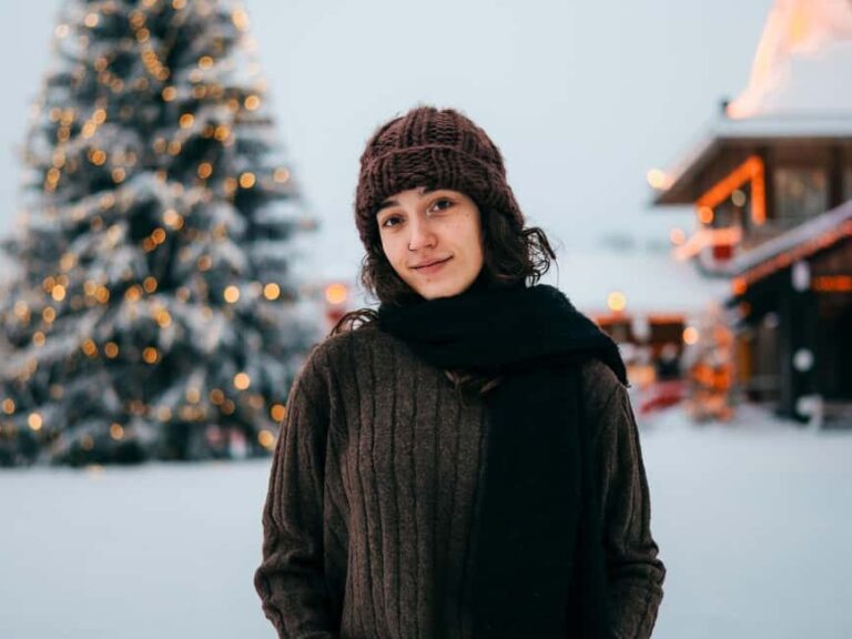 Rovaniemi: Santa Claus Village Photoshoot with Photographer - What to Expect from Your Santa Claus Village Photoshoot