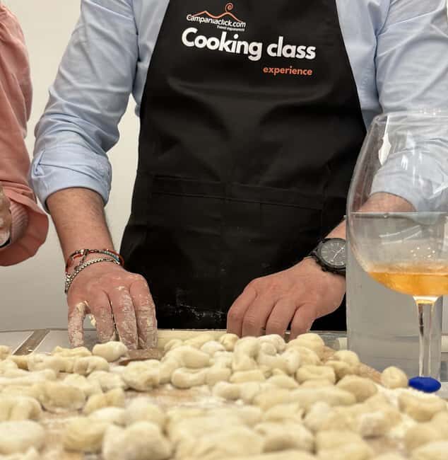 Royal Cooking Class. Neapolitan Flavors by the Royal Palace - The Experience in Detail