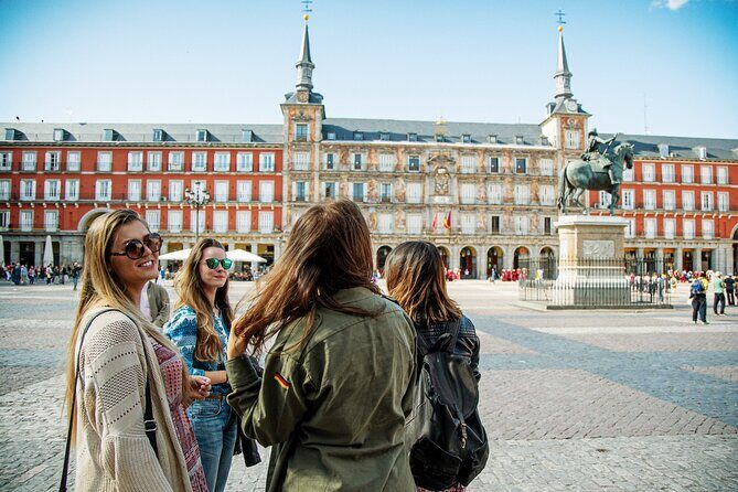 Royal Madrid Private Walking Tour: Palaces & Plazas - A Closer Look at the Itinerary