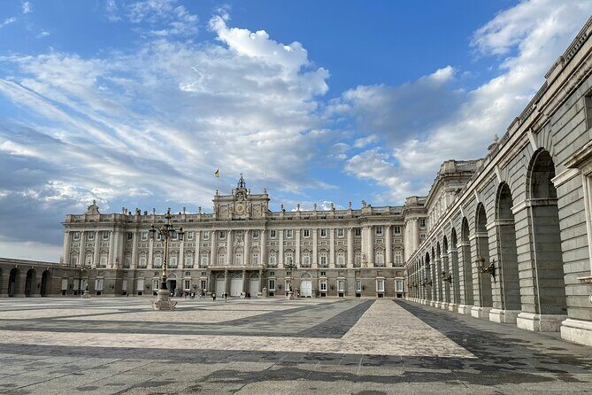 Royal Palace of Madrid Entry Ticket with Audioguide - Navigating the Challenges