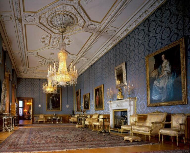 Royal Windsor & Stonehenge Private Tour - Who Is This Tour Best For?