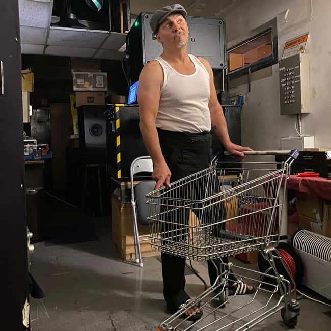 Ruhrpott Carpaccio: Pott Comedy with the Unique Ruhr Comedian Fritze - Who Should Consider This Tour?