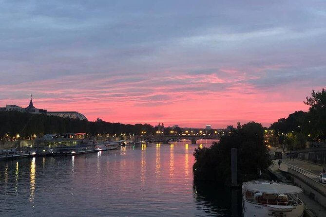 Running in Paris at dawn & see 10 secrets - Detailed Breakdown of the Itinerary