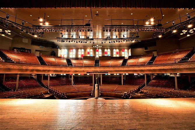 Ryman Auditorium Self-Guided Tour with Souvenir Photo Onstage - What the Reviews Say