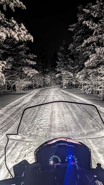 Saariselkä: Aurora Snowmobile Tour - The Snowmobile Ride: What It’s Like