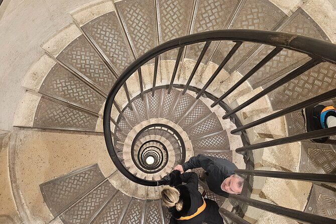 Sacré-Cur Basilica with Montmartre Walking Tour - Who is This Tour Best Suited For?