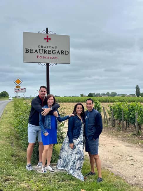 Saint-Émilion & Pomerol : Full day private tour classic car - What the Reviews Say