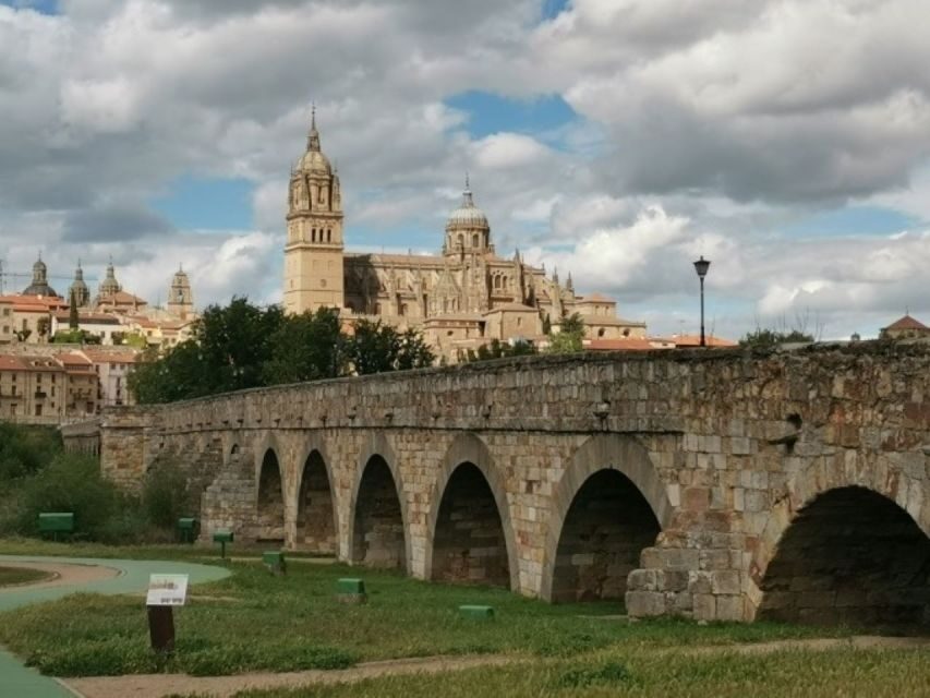Salamanca: Guided Sightseeing Tour by Bicycle - Who Will Love This Tour?
